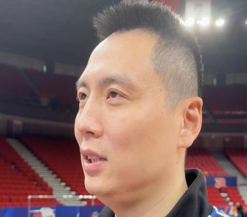 日全新发布,少儿篮球训,练指南,开云体育,开云体育官网,开云体育app,开云体育app下载